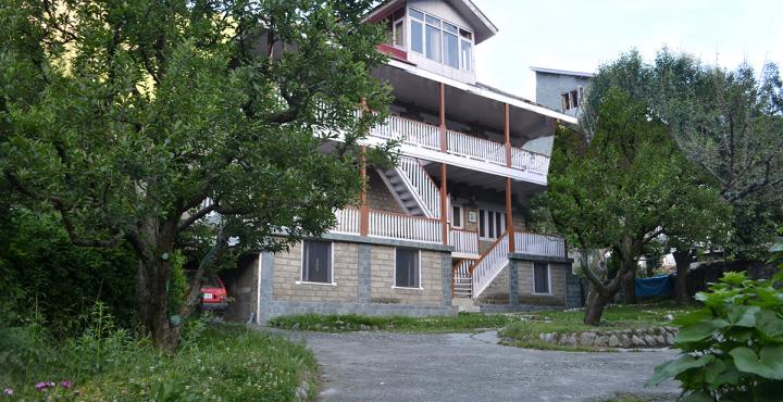 Hotel Manali Continental